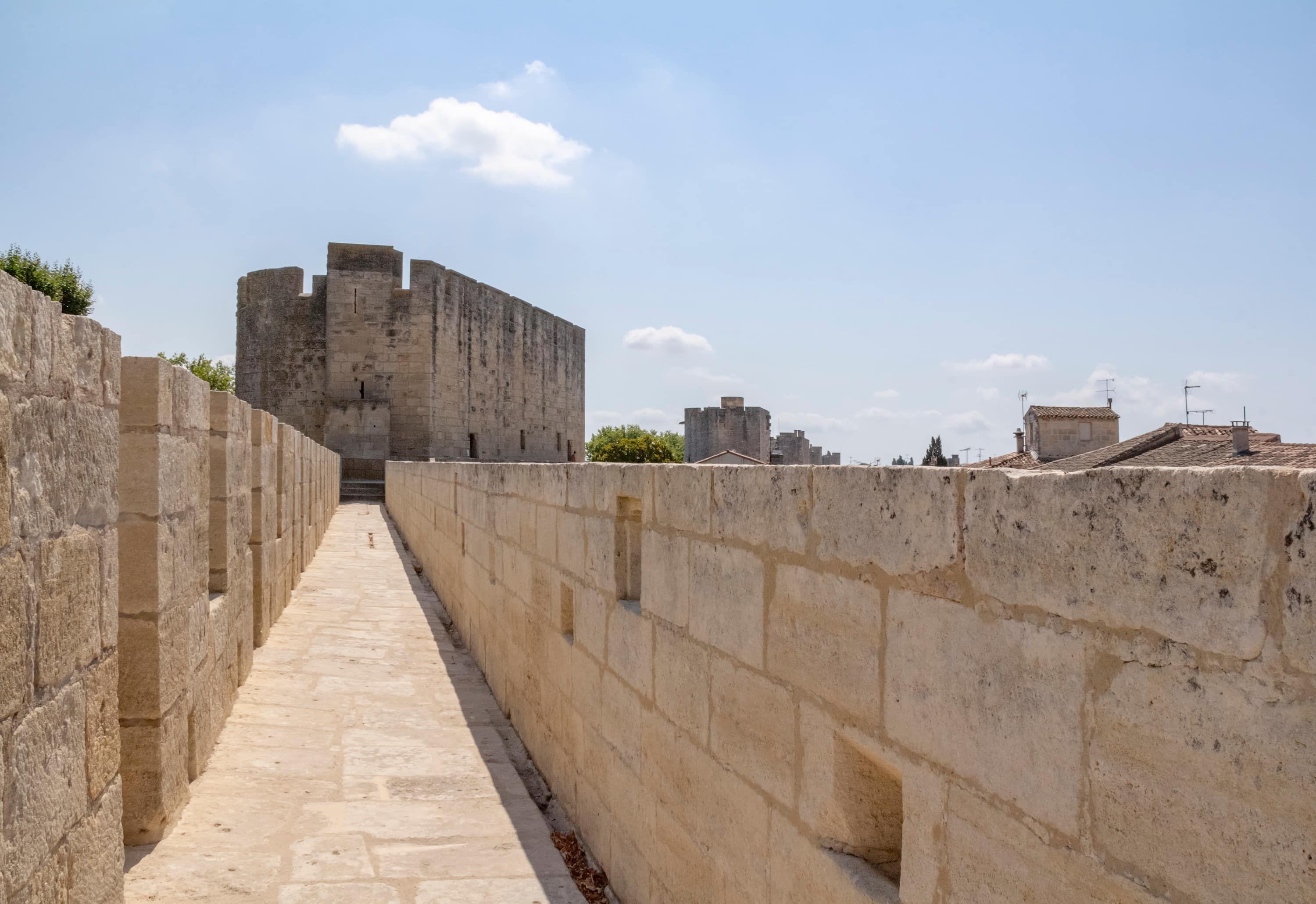 Tours et remparts d’Aigues-Mortes