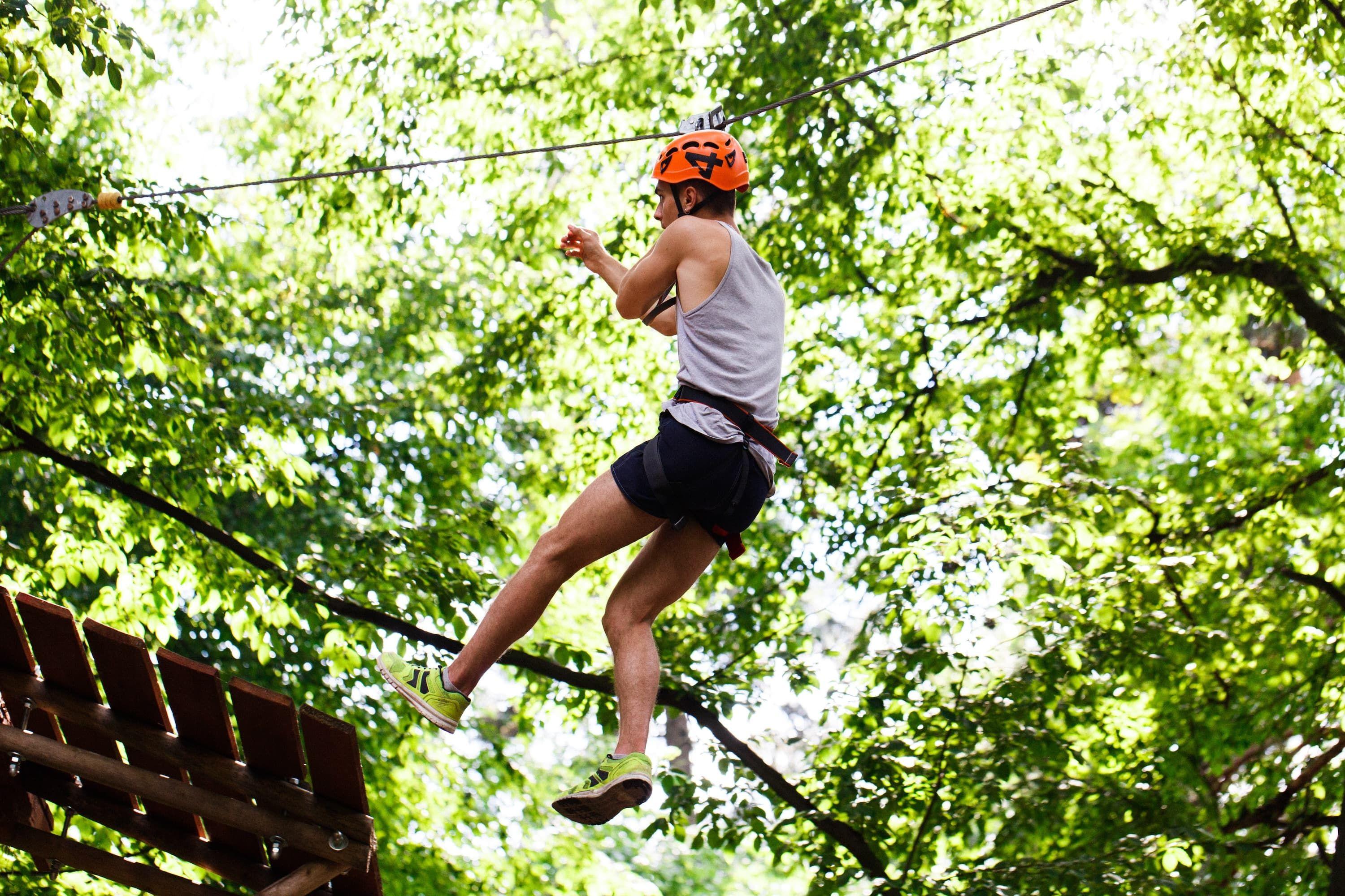 Parcours et aventures dans les arbres