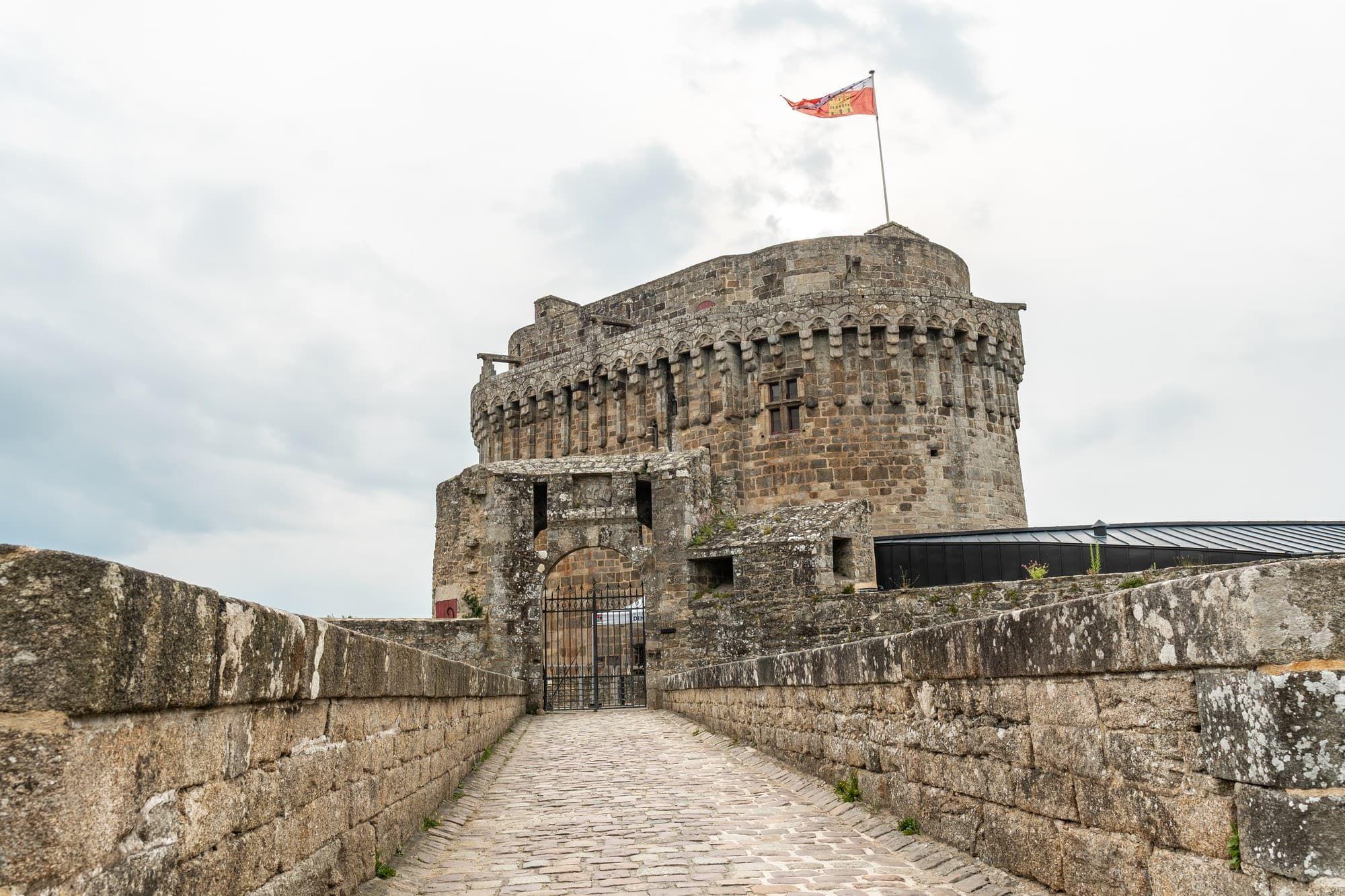 Visite des remparts de Dinan